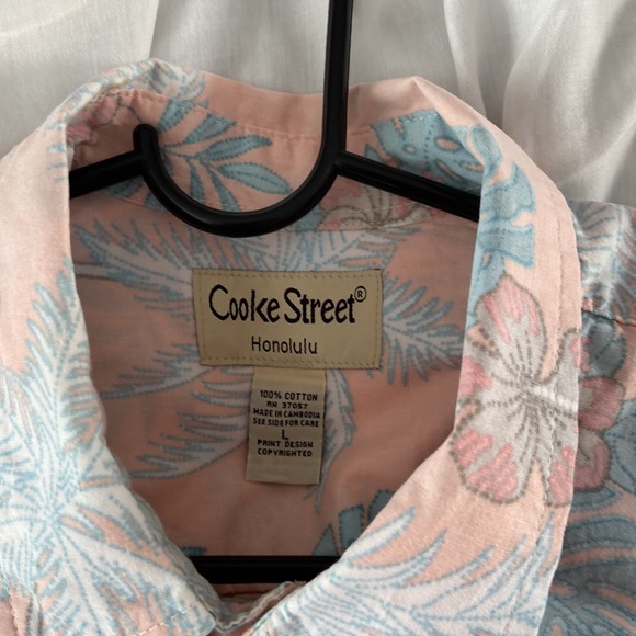 Sold-Set of 3- Cooke Street Honolulu Hawaiian Shirts-Large - Picture 12 of 16